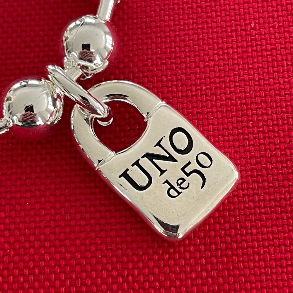 UNO de 50 Silver Beaded Bracelet with Lock Charm - Picture 7 of 16